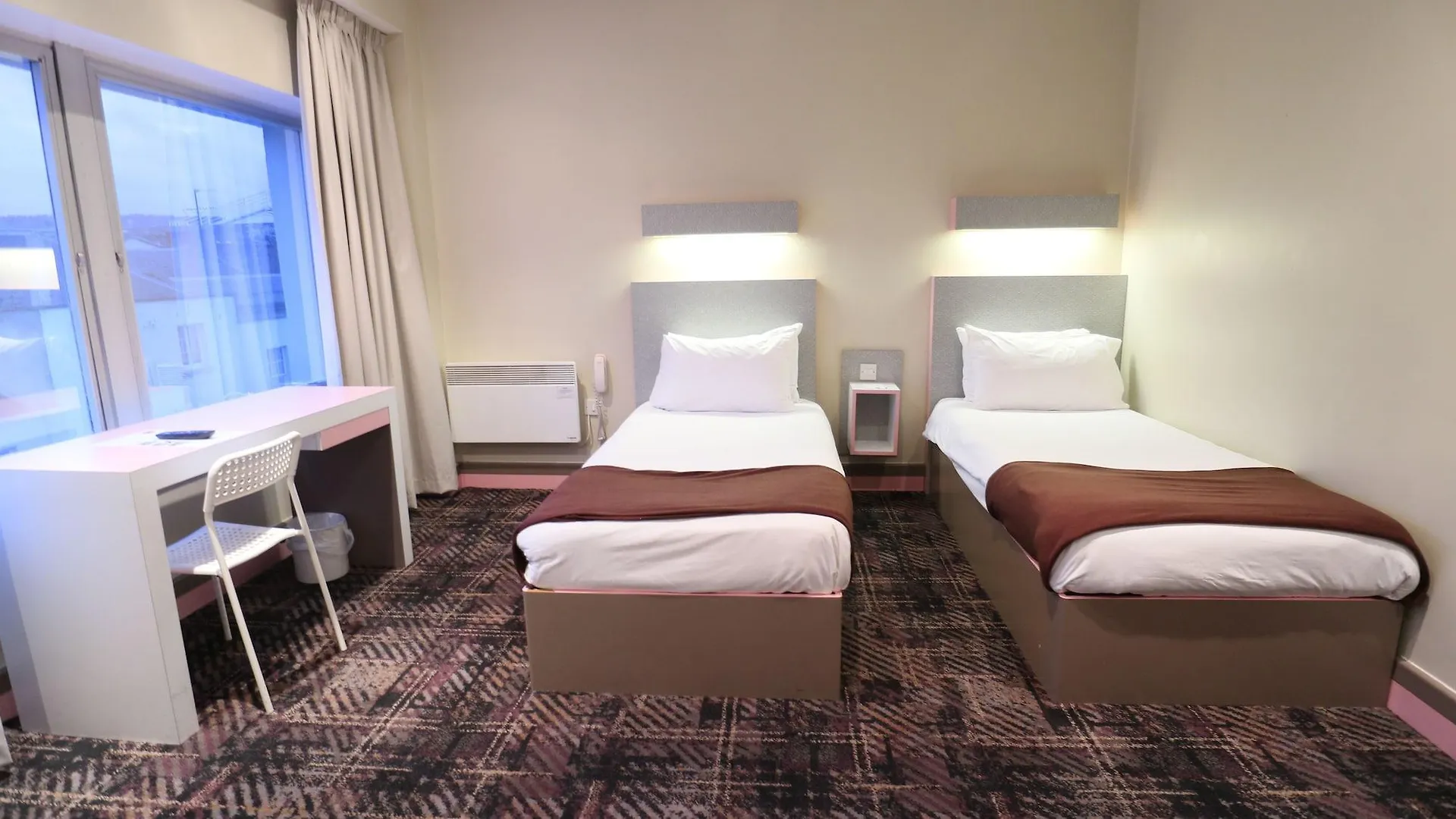Citrus Hotel Cheltenham By Compass Hospitality 3*,