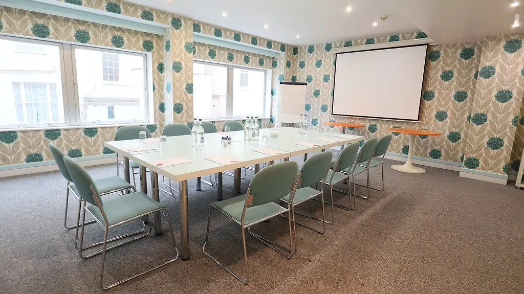Citrus Hotel Cheltenham By Compass Hospitality 3*,